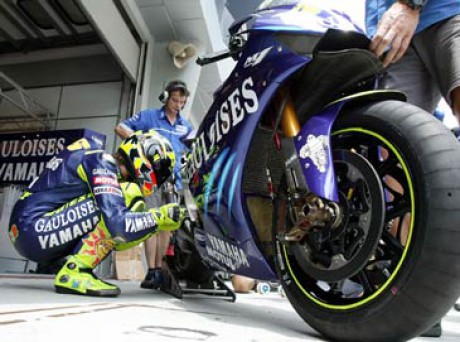 valentino-rossi-moto-gp.jpg
